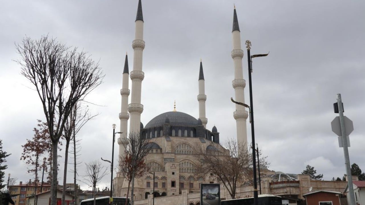 Foto - Şehrin her noktasından görünecek