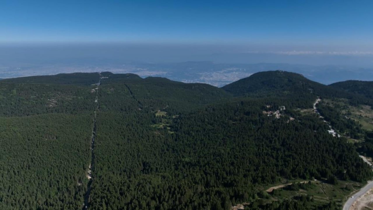 Foto - Şehrin sıcağından kaçıp Uludağ’da çadıra sığındılar