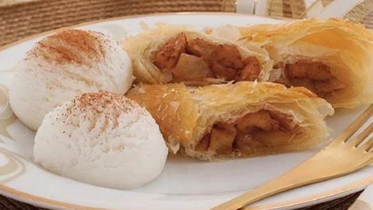 Foto - Şehrin yeni lezzeti ‘elmalı baklava’! Tadıyla parmak ısırtıyor