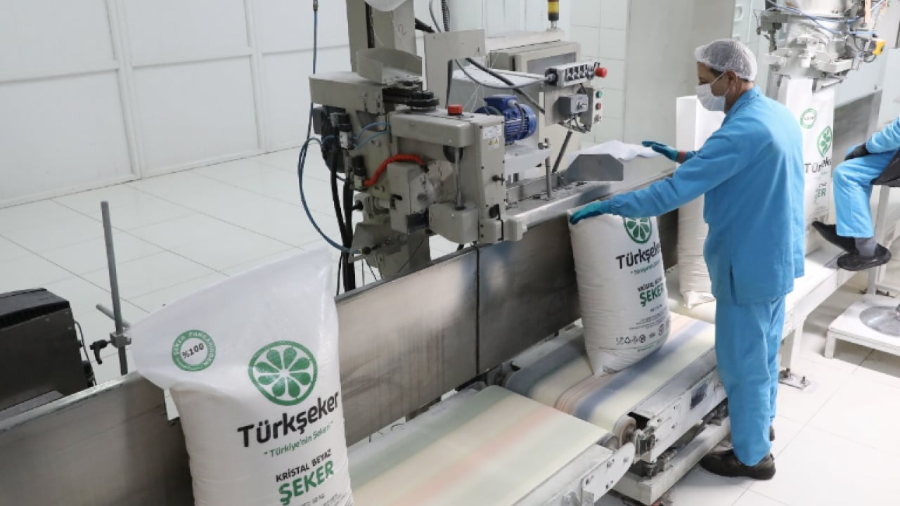 Foto - 'Şeker fabrikaları satıldı' iddialarına Türkşeker'den rekorla yanıt geldi! 936 bin ton şeker üretildi...