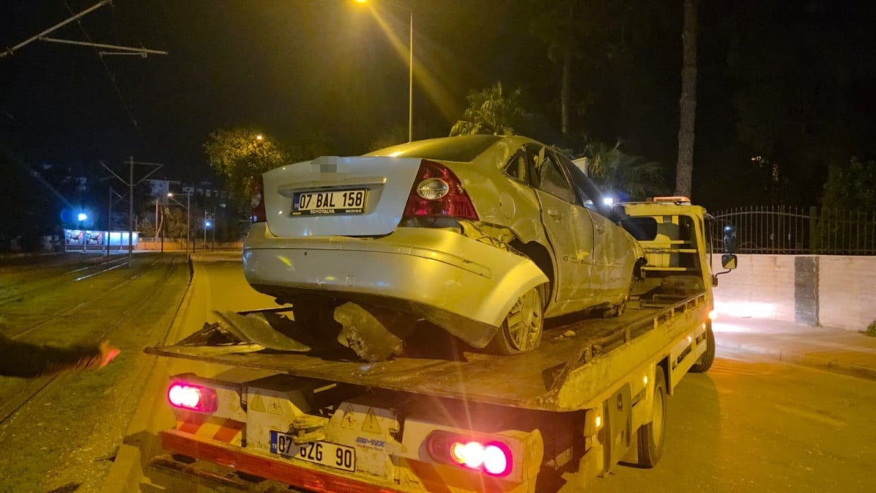 Foto - Seküler cahillere göre modernlik! Yine alkol illeti yine faciaya davetiye