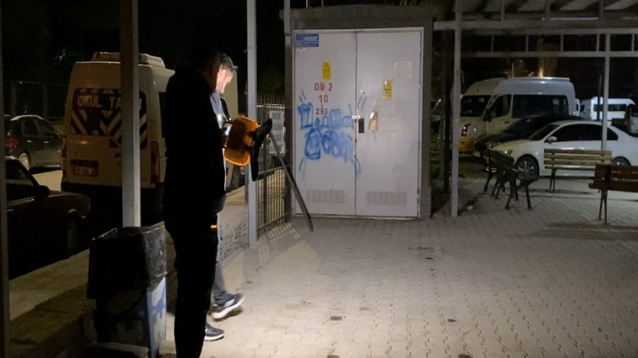 Foto - Seküler yaşam tarzı hevesinin geldiği son nokta! Genç kızların içler acısı hali