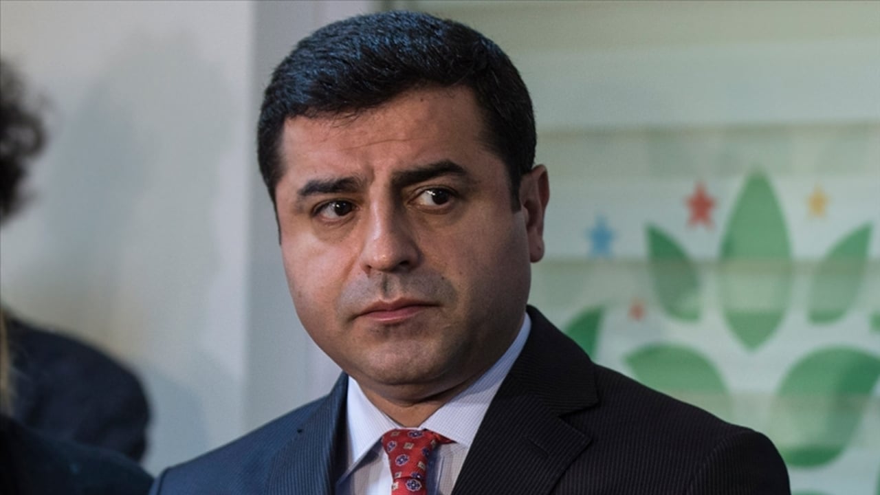 Foto - Selahattin Demirtaş’ın Erdoğan ve Bahçeli’ye çağrısı olay oldu: "Kardeşim" diyerek başladı ve...