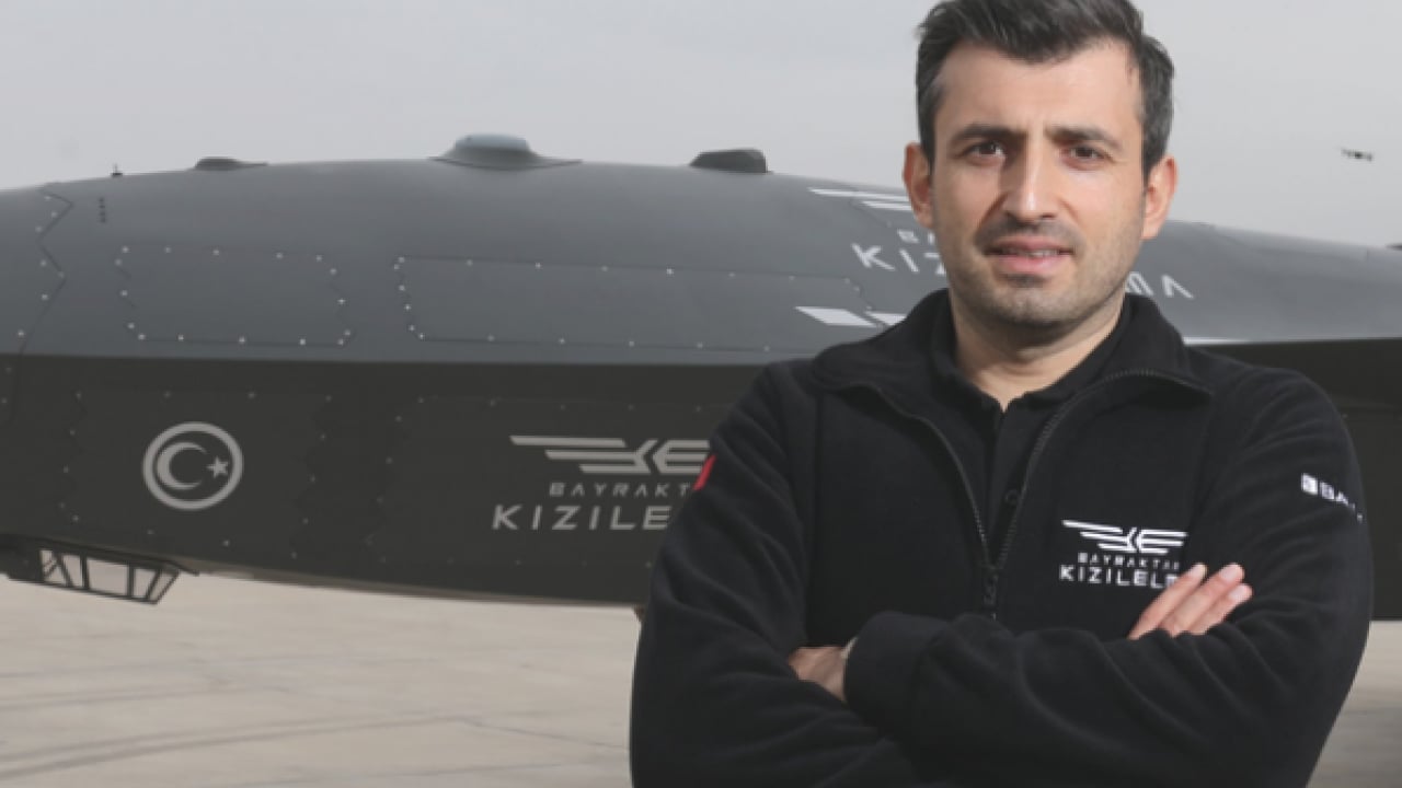 Foto - Selçuk Bayraktar, Kızılelma'nın sırrındaki "kol uçuşu" detayını paylaştı: Bir ilke imza atıldı...     