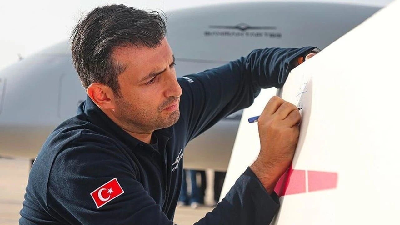 Foto - Selçuk Bayraktar kritik bir isimle bir araya geldi! Görüşmede sarf ettiği cümle 'işte bu gündemi altüst eder' dedirtti