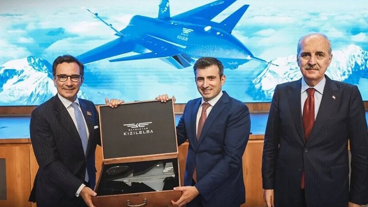 Foto - Selçuk Bayraktar, NATO'ya KIZILELMA'yı anlattı: 30 yıl içinde dünyadaki tüm savaş uçakları insansız olacak! Buna da biz öncülük edeceğiz