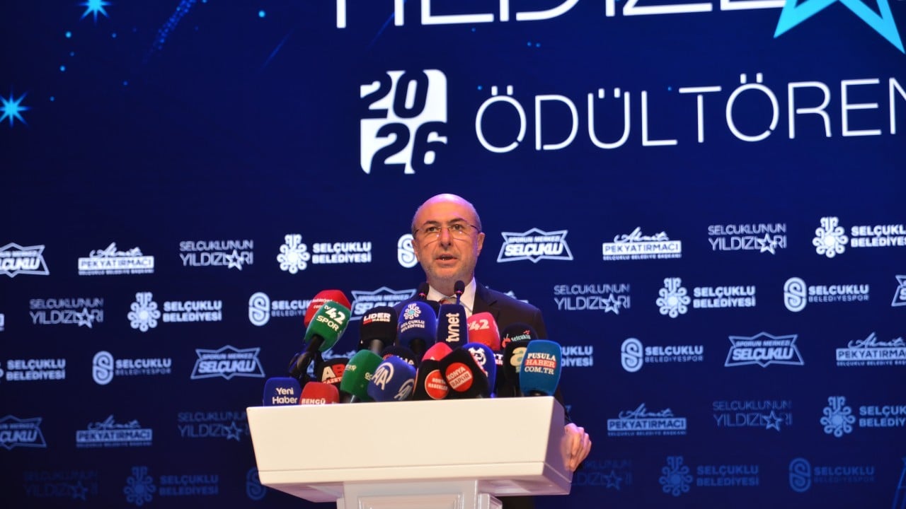 Foto - Selçuklu Belediye Başkanı Ahmet Pekyatırmacı'dan gençlere büyük destek! 15 branşta hizmet veren spor okulları...