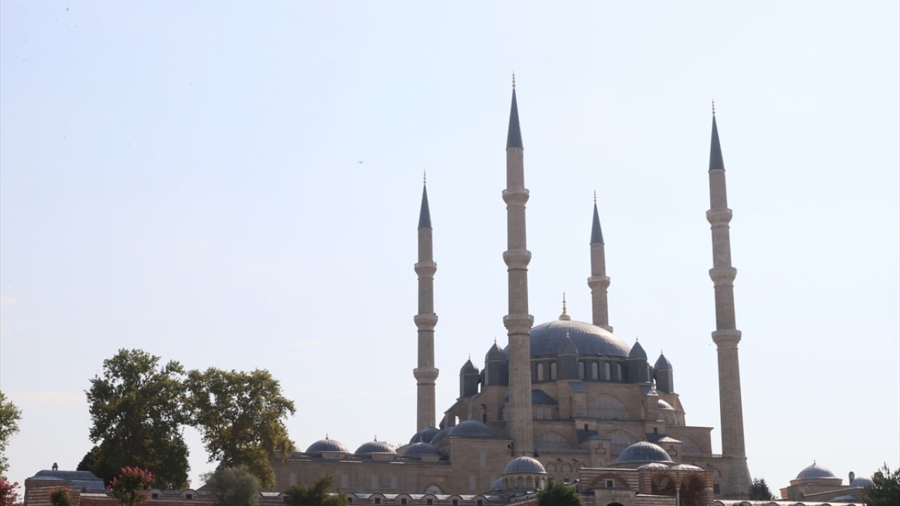 Foto - Selimiye Camisi doldu taştı 5 ayda 2 milyon kişi ziyaret etti