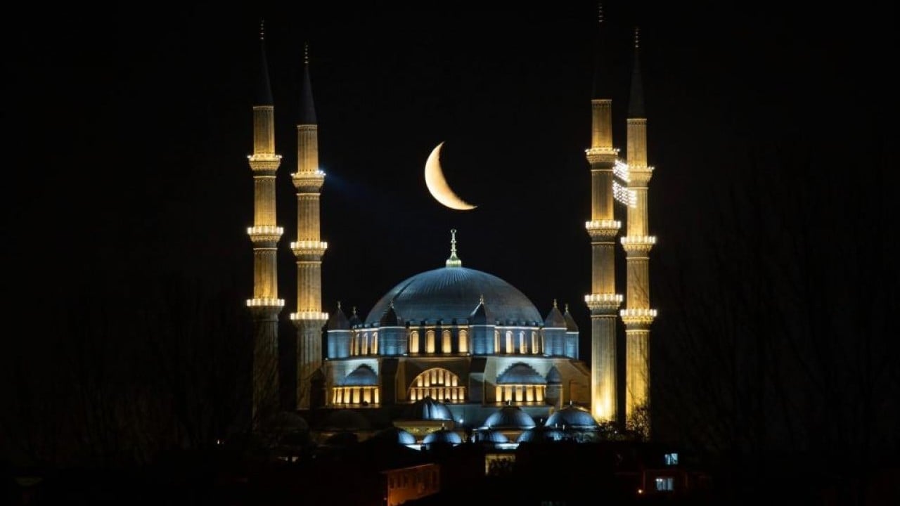 Foto - Selimiye ile bir araya gele hilal büyüledi