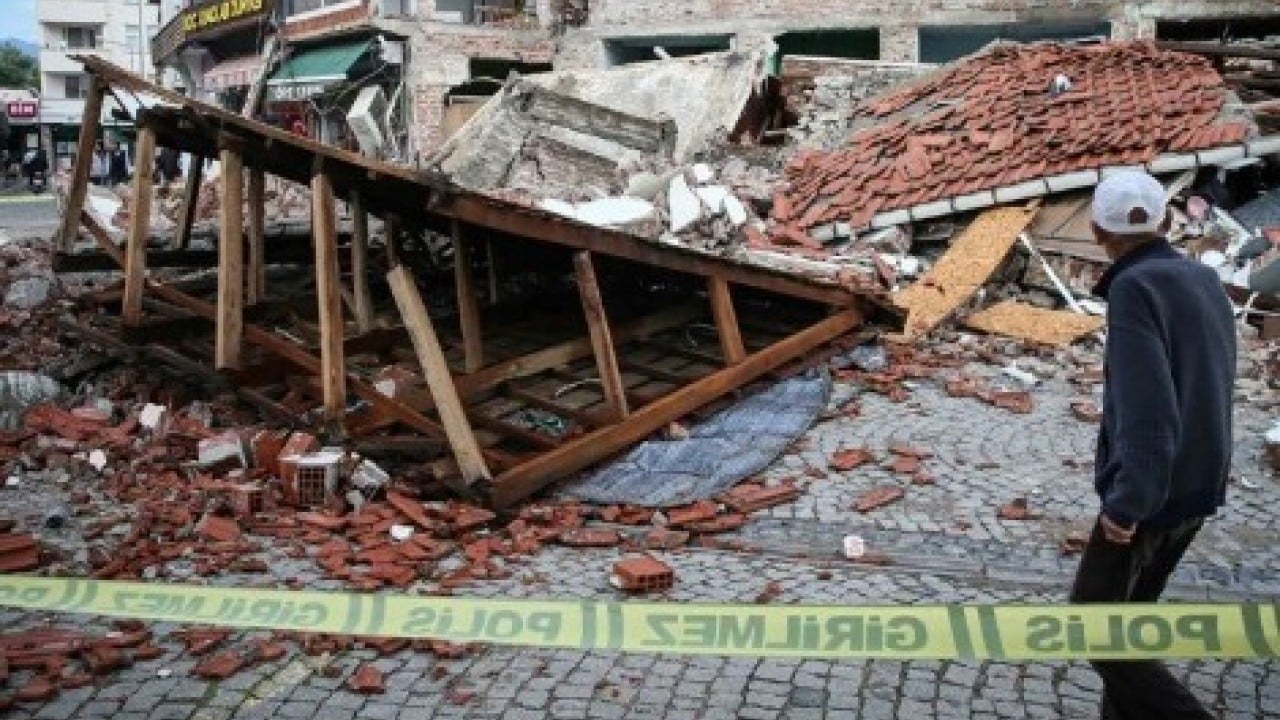 Foto - Şener Üşümezsoy'dan yeni deprem açıklaması: Beklediği büyüklüğü açıkladı!