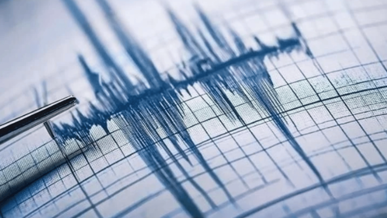 Foto - Şener Üşümezsoy’dan korkutan İstanbul depremi açıklaması! ‘Marmara Denizi'nde boya fay kırılacak'