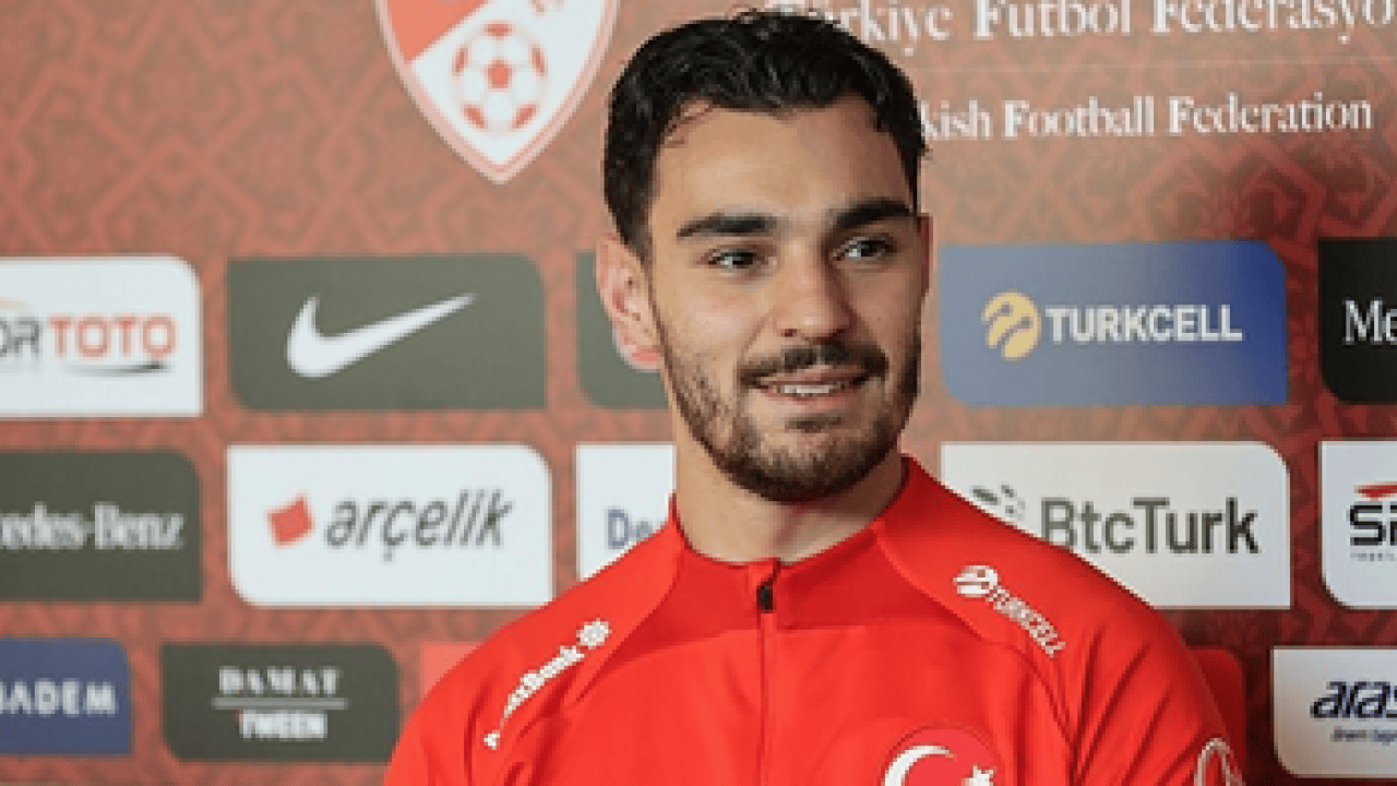 Foto - Serdar Ali Çelikler'den olay kulis: 'Milli takımı bırakıyor' dedi, gözler o isme çevrildi! Herkes şaşkın...