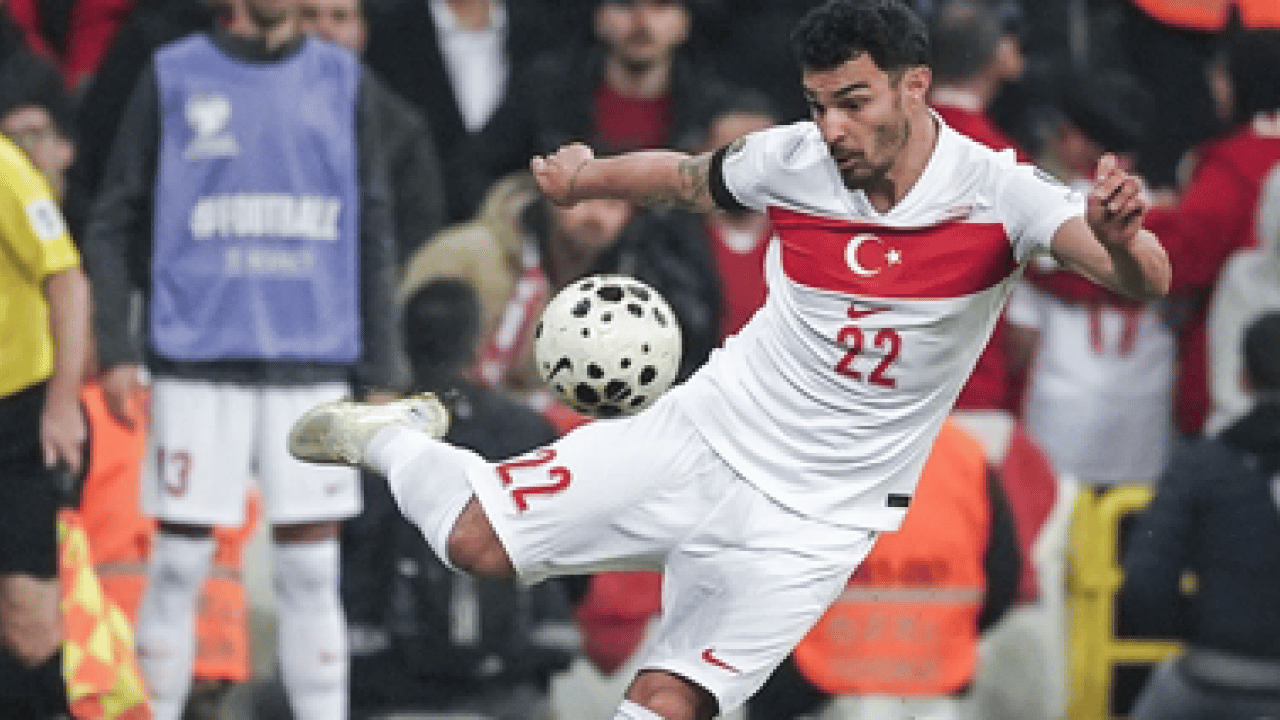 Foto - Serdar Ali Çelikler'den olay kulis: 'Milli takımı bırakıyor' dedi, gözler o isme çevrildi! Herkes şaşkın...