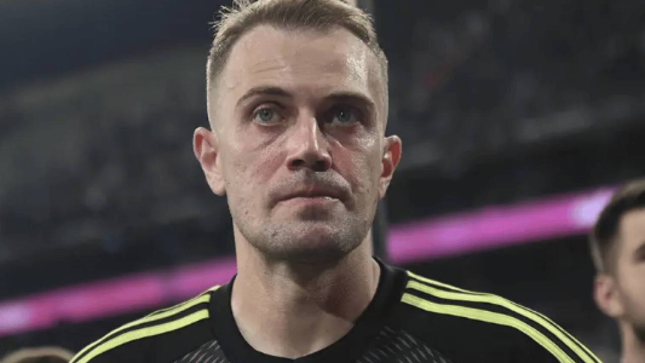 Sergen Yalçın neye uğradığını şaşırdı: Milli futbolcu ayrılmak istediğini Beşiktaş'a iletti! Şok gelişme