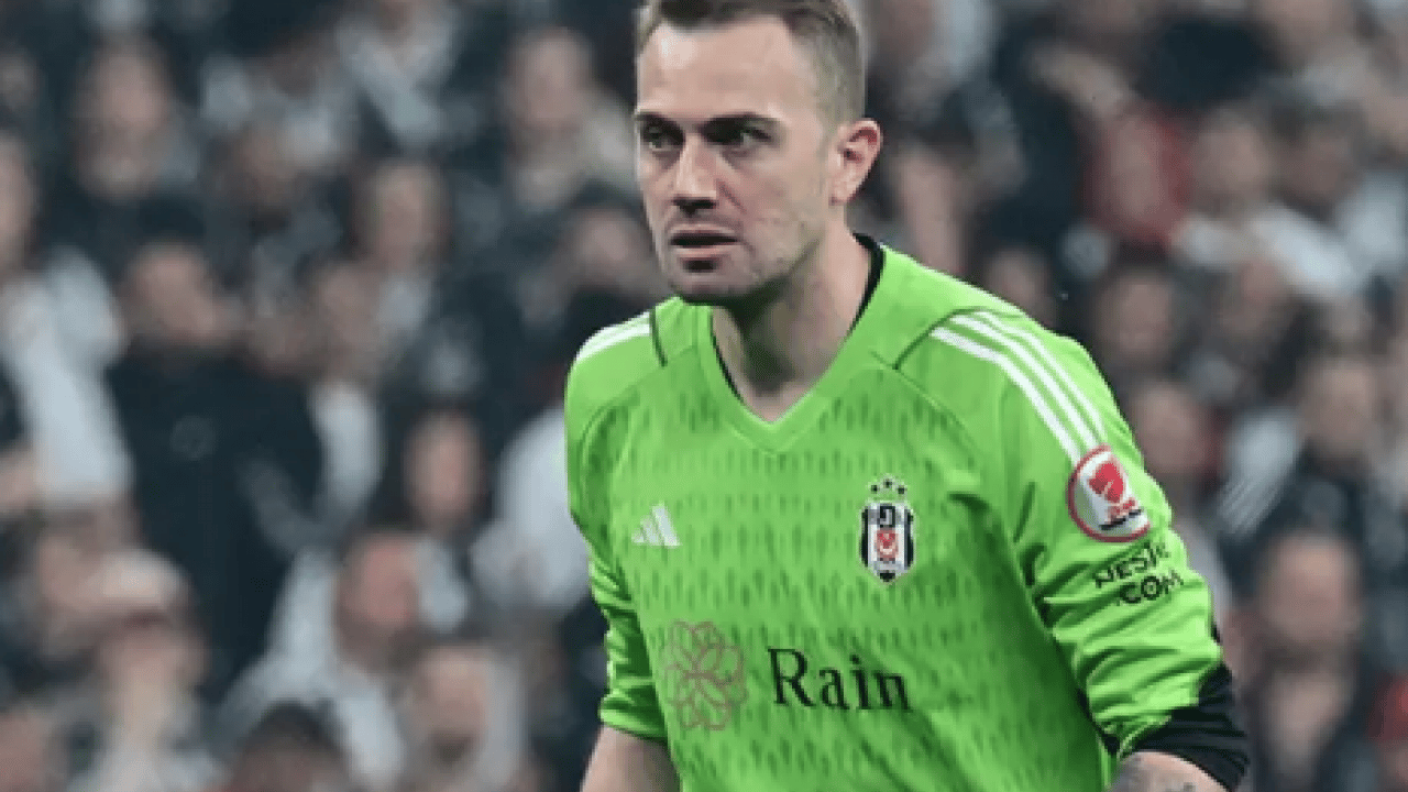 Foto - Sergen Yalçın neye uğradığını şaşırdı: Milli futbolcu ayrılmak istediğini Beşiktaş'a iletti! Şok gelişme