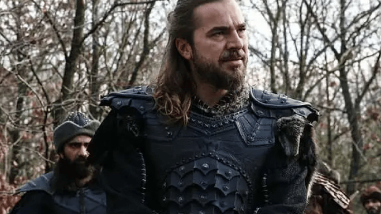 Foto - Serveti tartışma konusu olmuştu! Engin Altan Düzyatan'dan açıklama geldi!