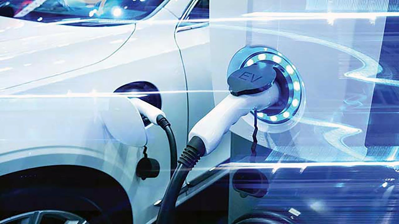 Foto - Sessiz devrim! Elektrikli otomobiller zirveye oynuyor