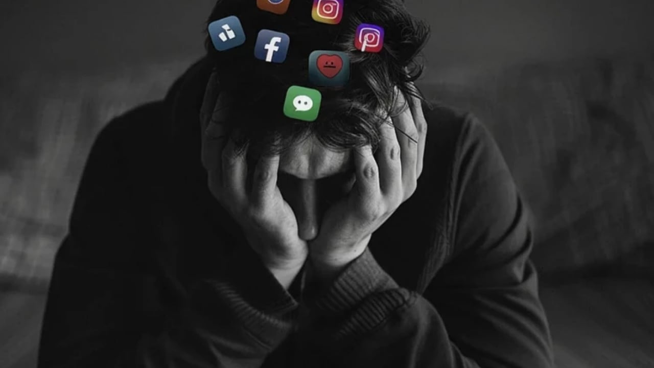 Foto - Sessiz tehdit büyüyor! İşte sosyal medyanın karanlık yüzü