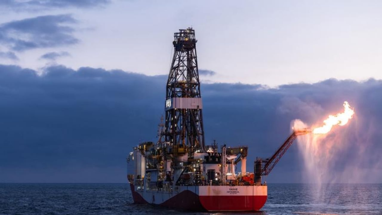 Foto - Seven Vega sahaya indi, Karadeniz’de doğal gaz için nefesler tutuldu! "Tam 20 milyon metreküp" deniliyor