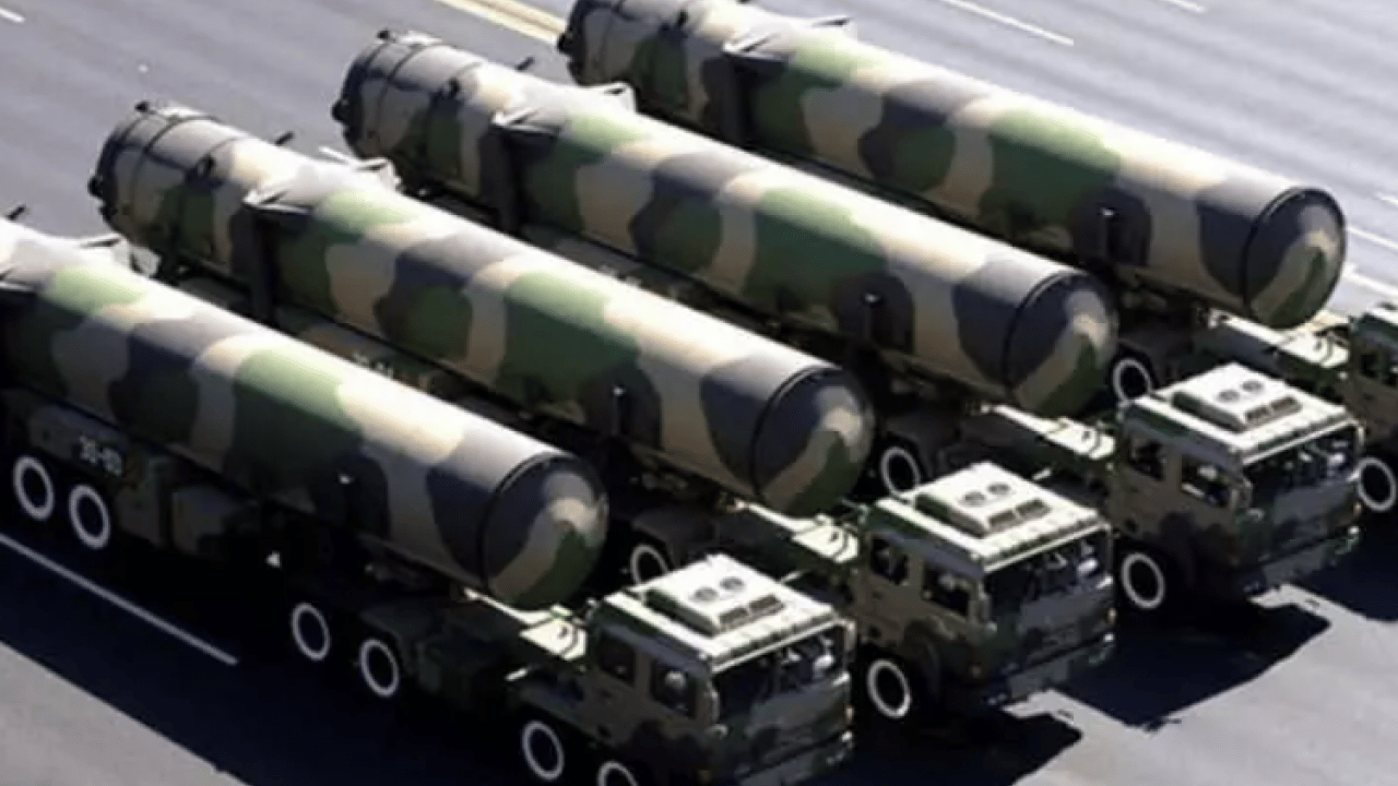 Foto - İşte dünyanın en ölümcül 10 füzesi! İlk sırada ABD'nin uykularını kaçıran 'Şeytan' var!