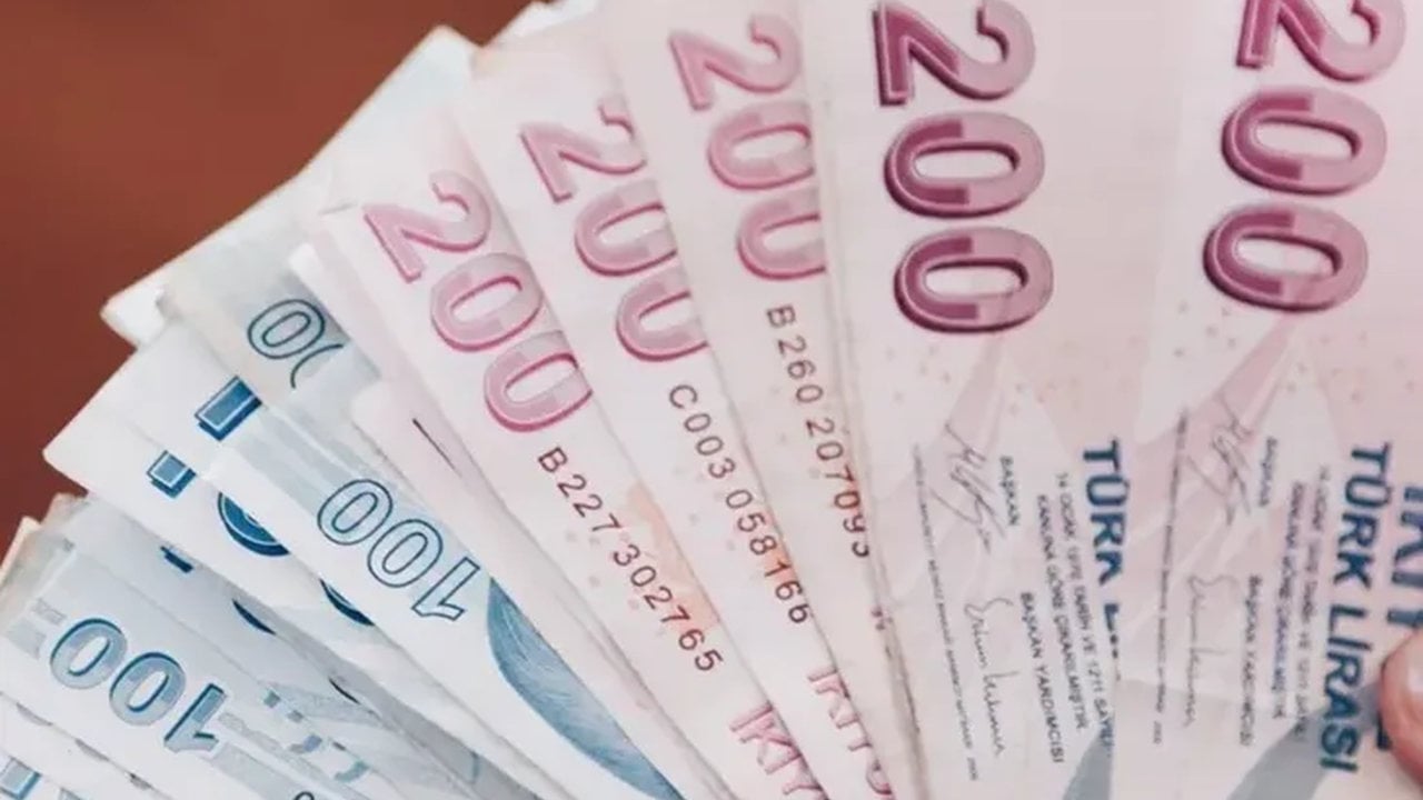 Foto - SGK düğmeye bastı, EYT’li olanları bile kapsıyor! Emeklilik statünüz bir anda değişebilir: Kuralı bilmeyen yandı