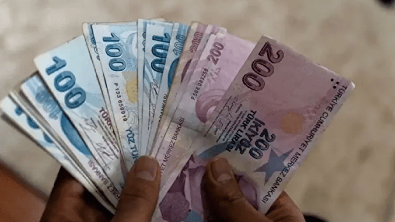 Foto - SGK ödeme tarihini ilan etti: En düşük emekli zam farkı ne zaman yatacak? İşte yanıtı