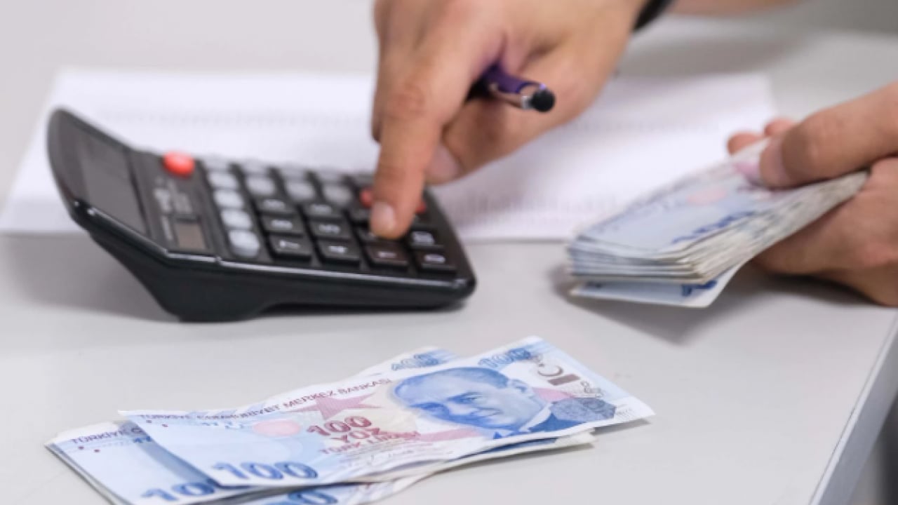 Foto - SGK uzmanından flaş açıklama! 1800 günle yaş şartı olmadan emeklilik!