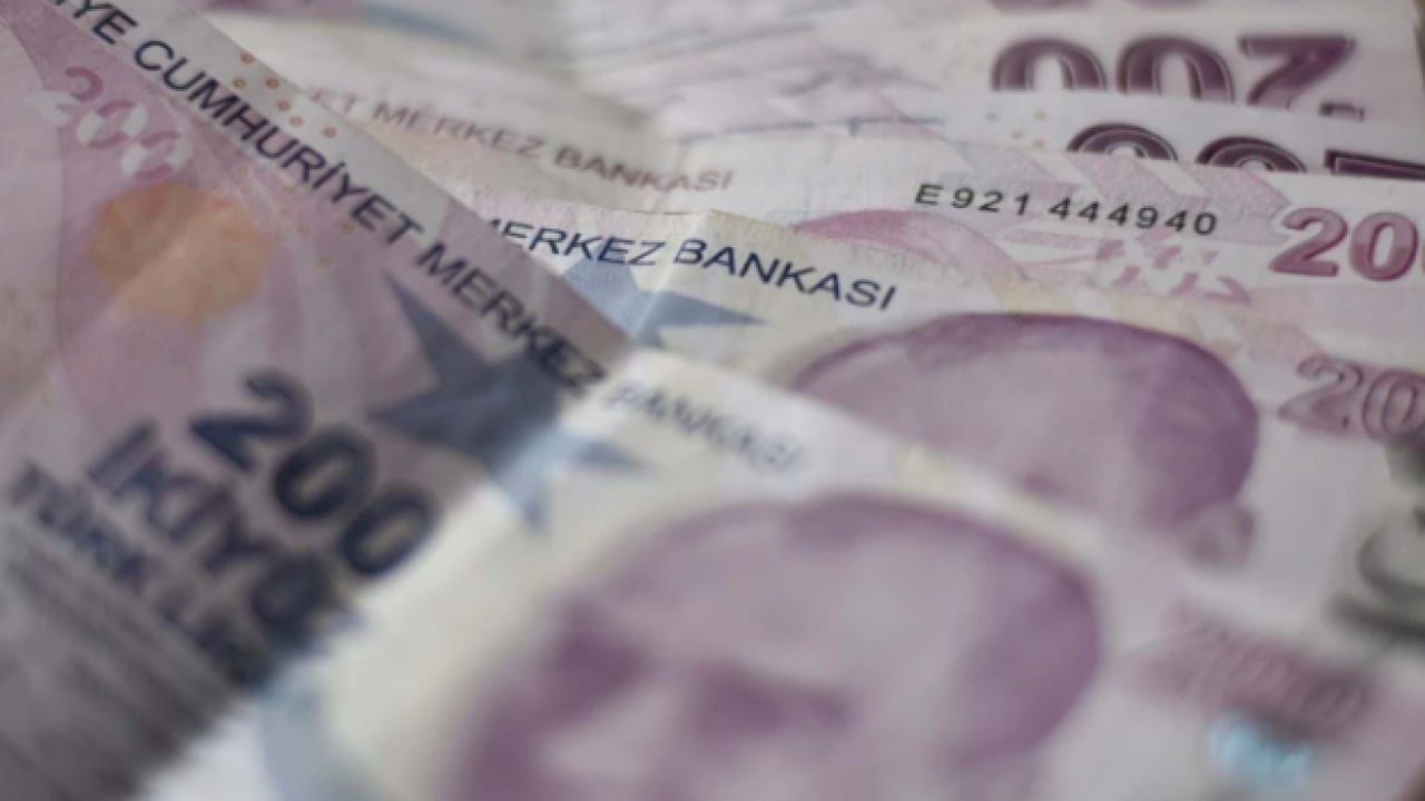 Foto - SGK uzmanından flaş açıklama! 1800 günle yaş şartı olmadan emeklilik!