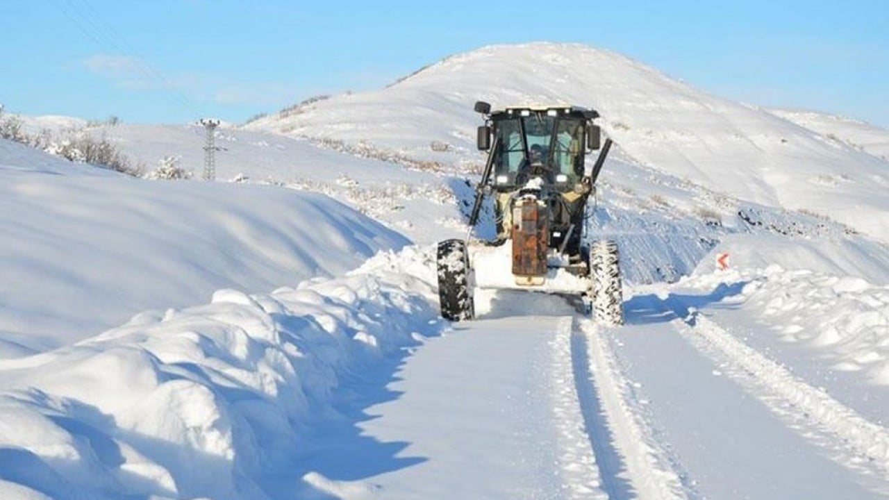 Foto - Sibirya soğukları 45 ili sarı kodla uyardı: Kar ve buzlanma 30 ilde eğitimi durdurdu