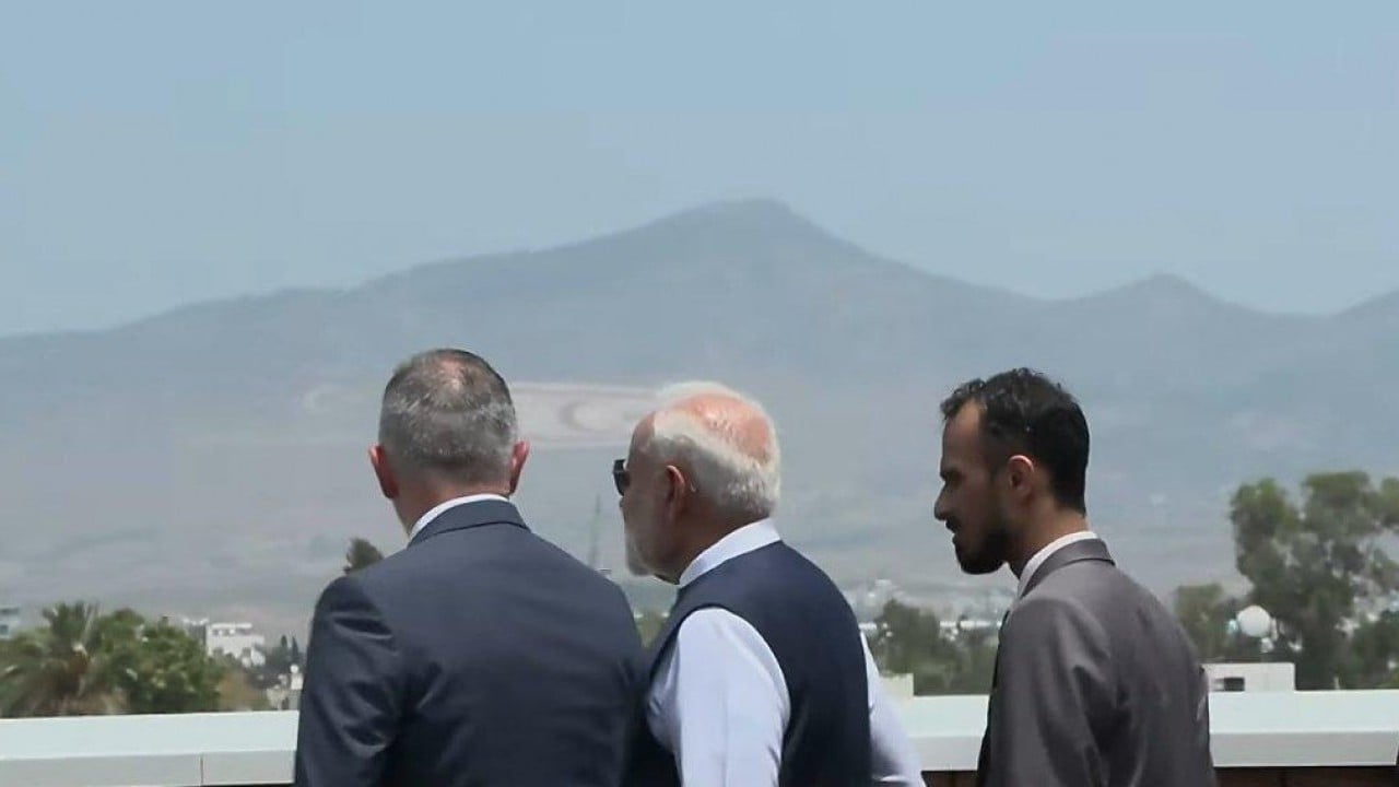 Foto - Sıcak gelişme: Türkiye'ye karşı 500 km menzilli füze ve binlerce İHA alacaklar