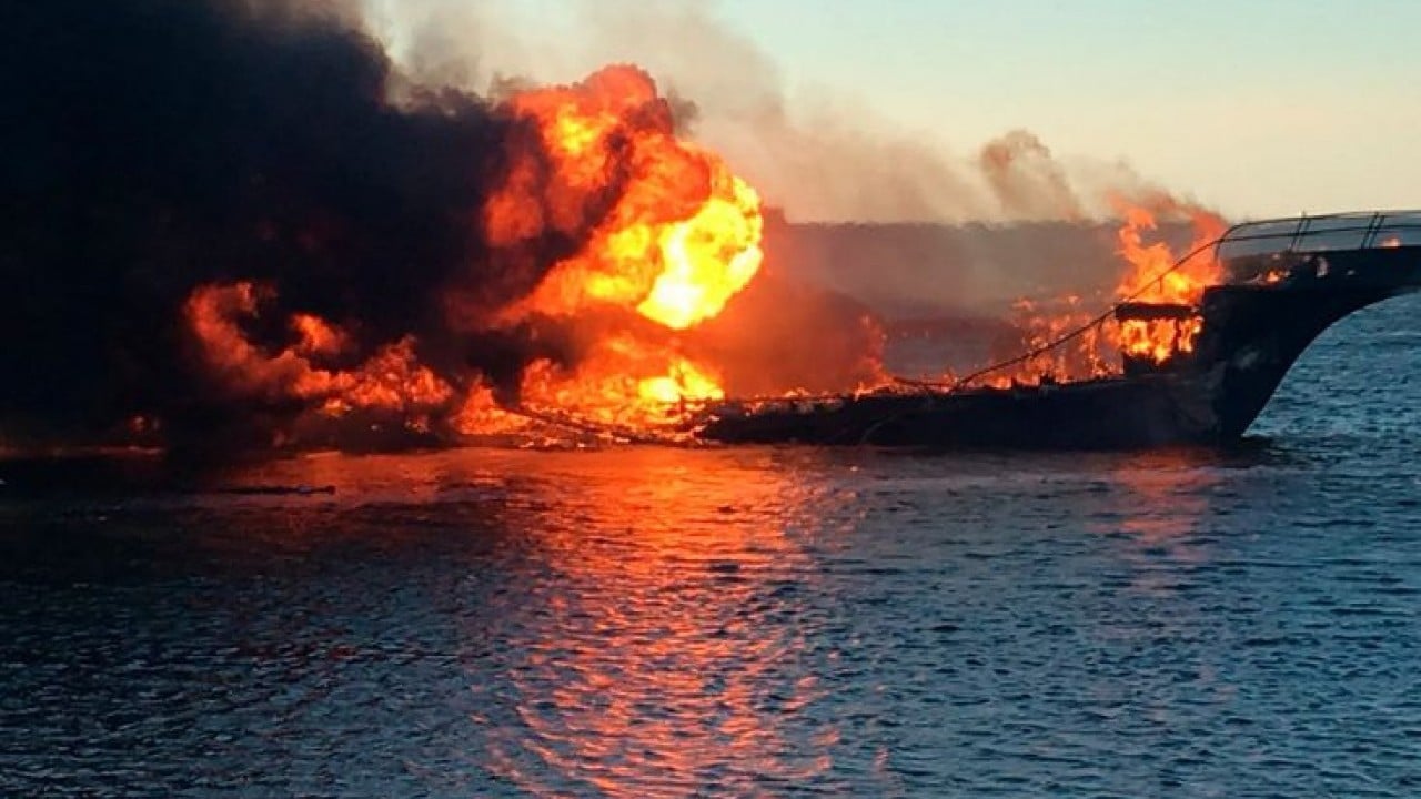 Foto - Sıcak gelişme: Yunan gemisi vuruldu