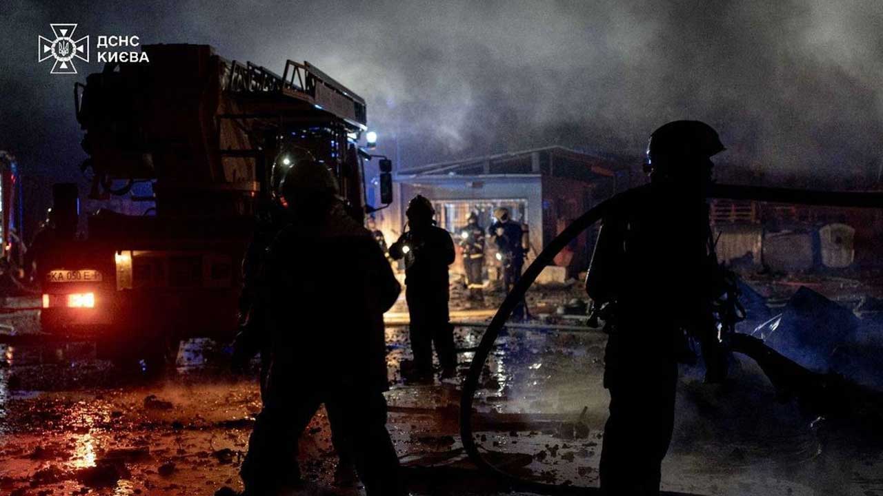 Foto - Sıcak saatler! 115 İHA ile saldırı düzenlendi