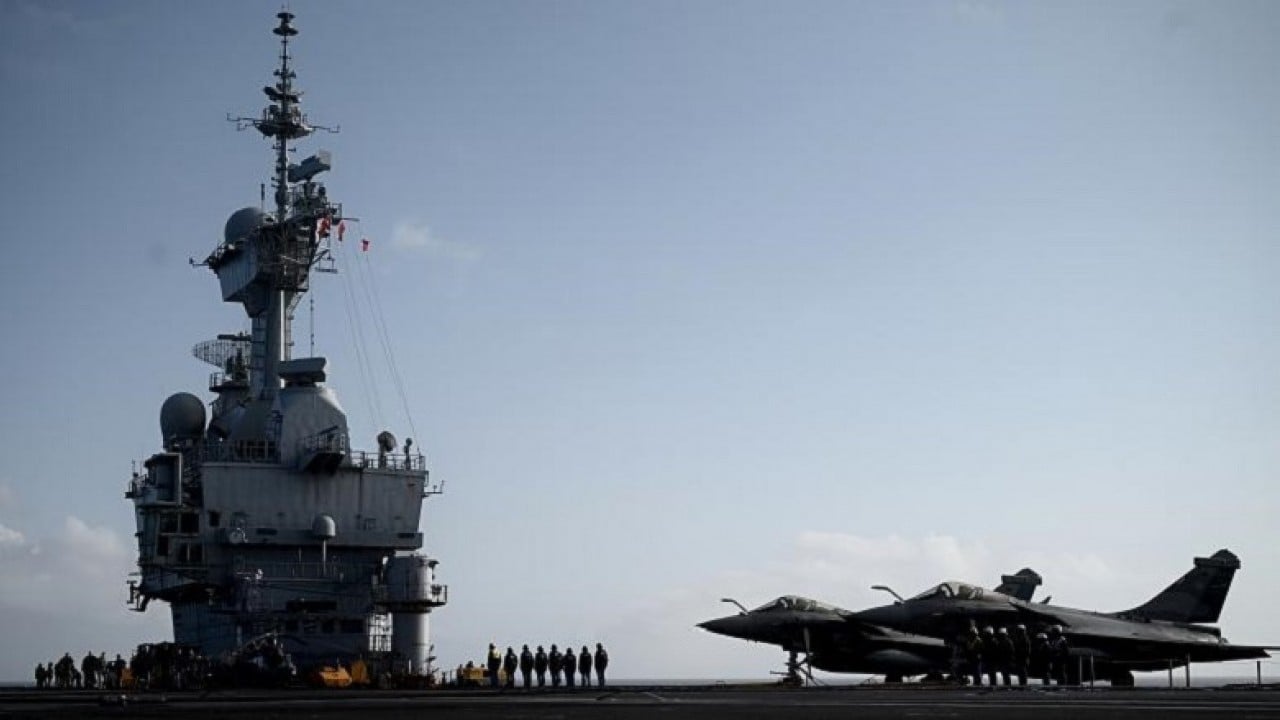 Foto - Sıcak saatler: Savaş gemileri 'Türkiye' için harekete geçti