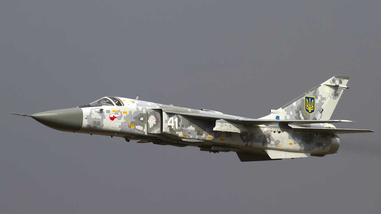 Foto - Sıcak saatler! Su-24M tipi bombardıman uçağı düştü
