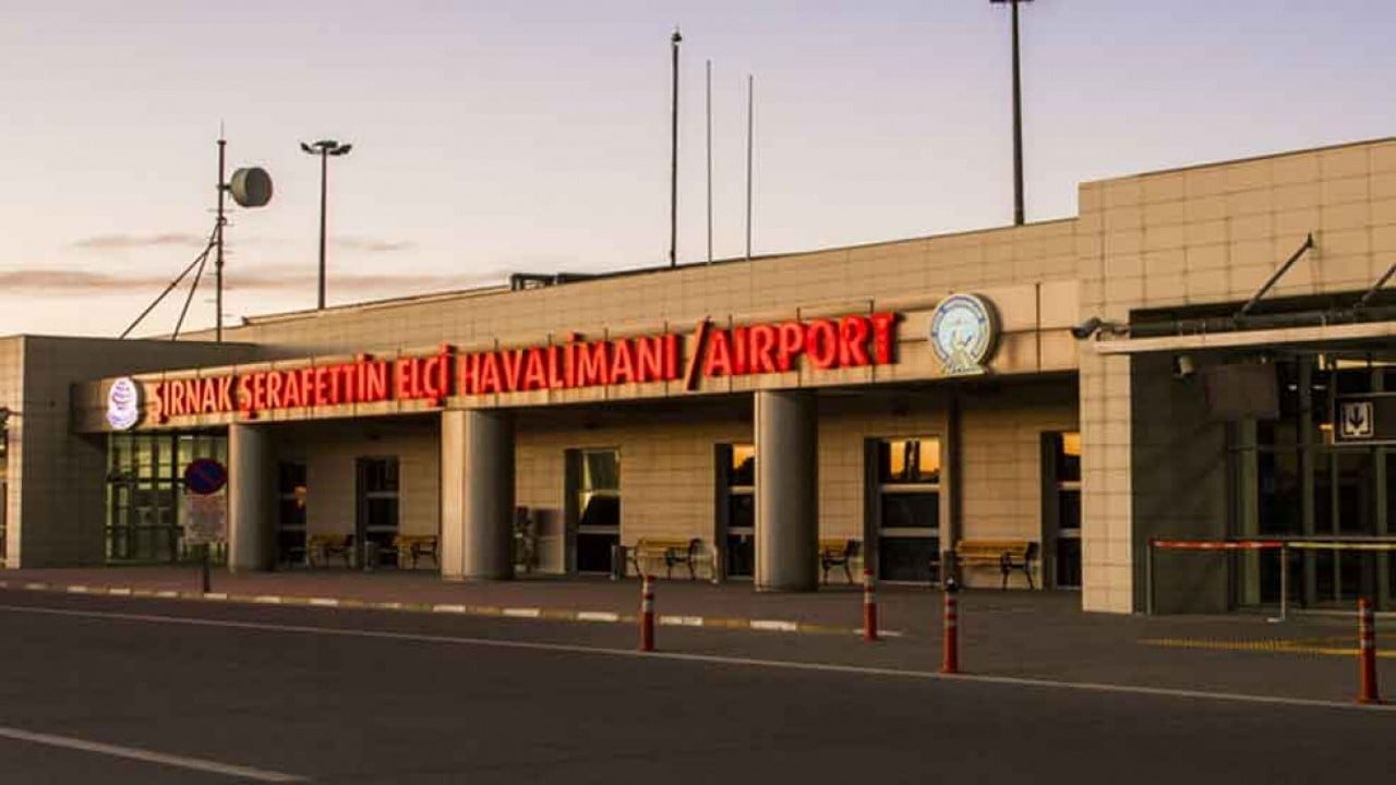 Foto - Sıcak saatler! Uçaklar peş peşe Şırnak'a iniyor