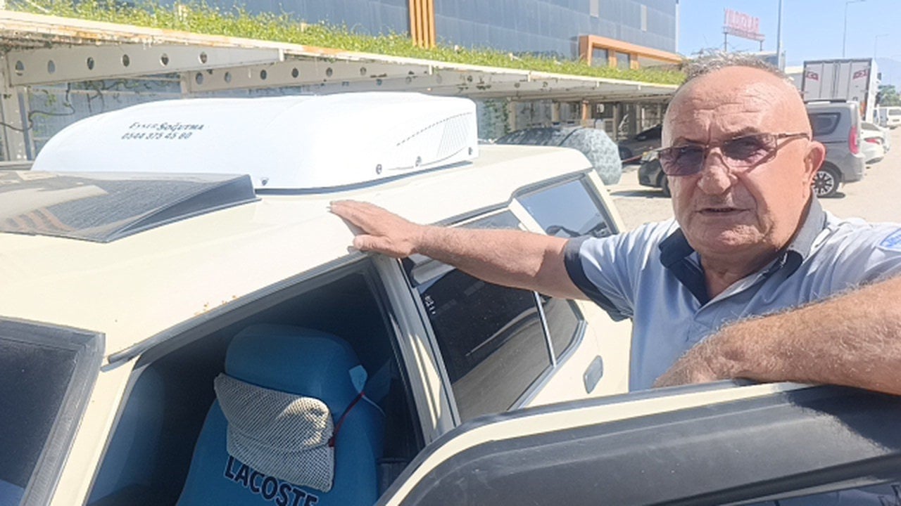 Foto - Sıcaktan bunalınca dahiyane bir çözüm geliştirdi! 1988 model aracına yaptırdığını gören, dönüp bir daha bakıyor