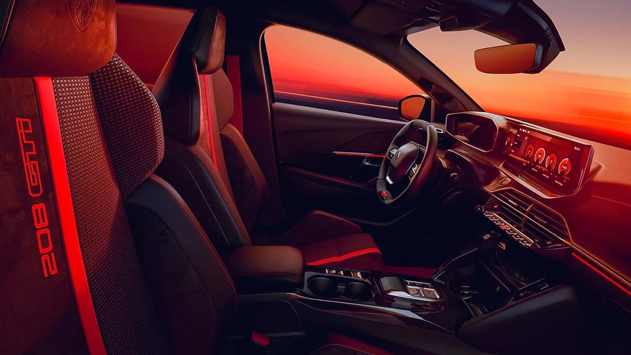 Foto - Sıfır emisyon, yüzde 100 adrenalin! Yeni Peugeot E-208 GTi Le Mans’ta sahneye çıktı!