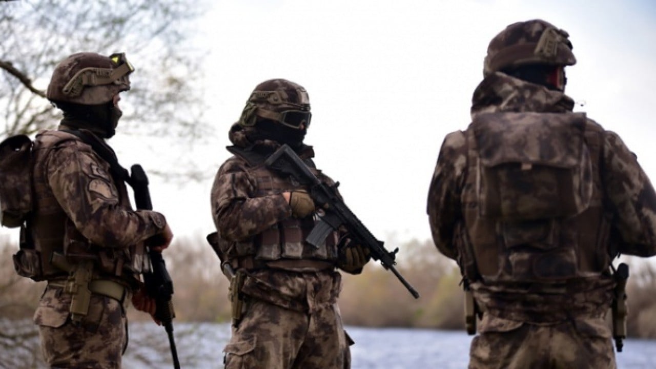 Foto - Sıfır noktasında neler oluyor? Türkiye korkusu komutanları değiştirtti