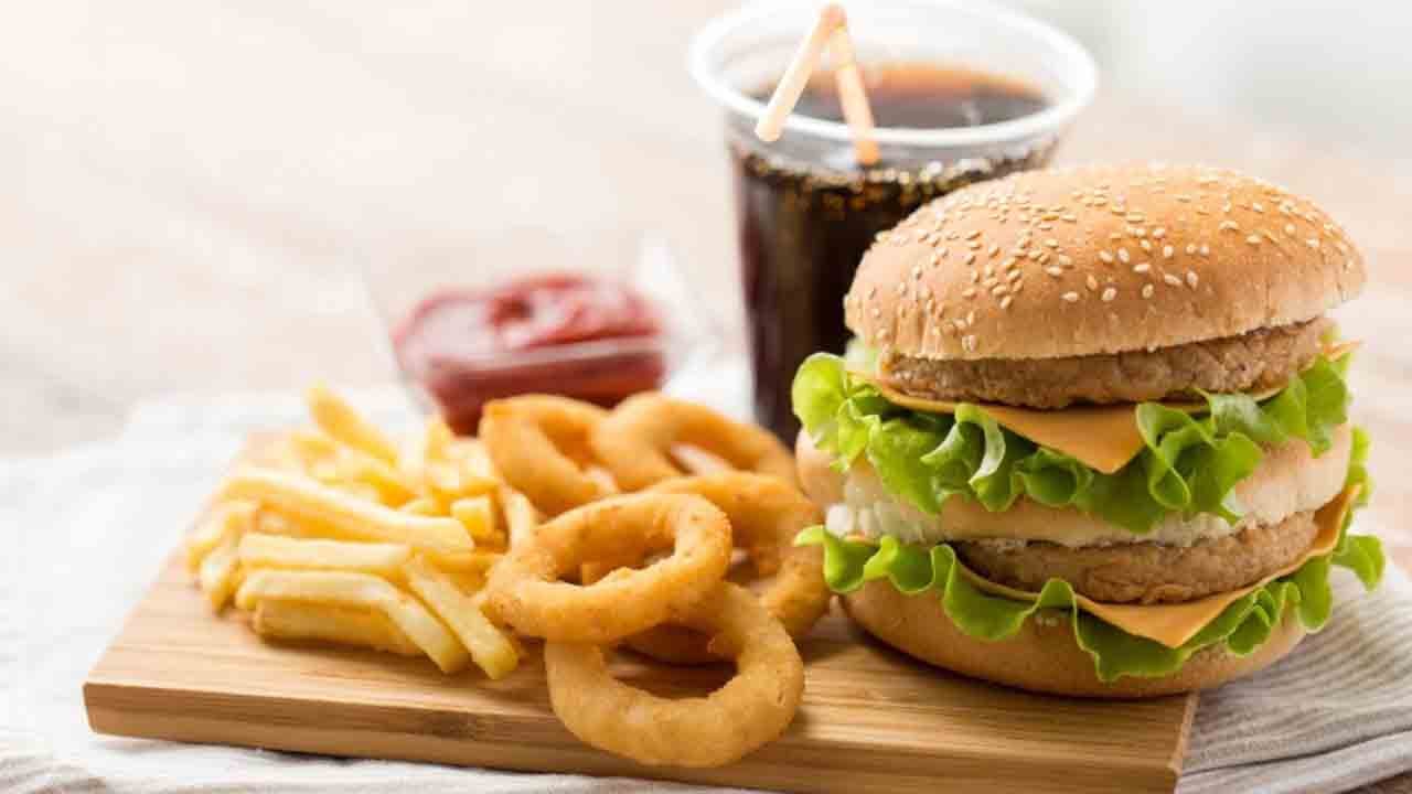 Sigara etkisi gösteriyor: İşlenmiş gıdalar bağımlılık yapıyor