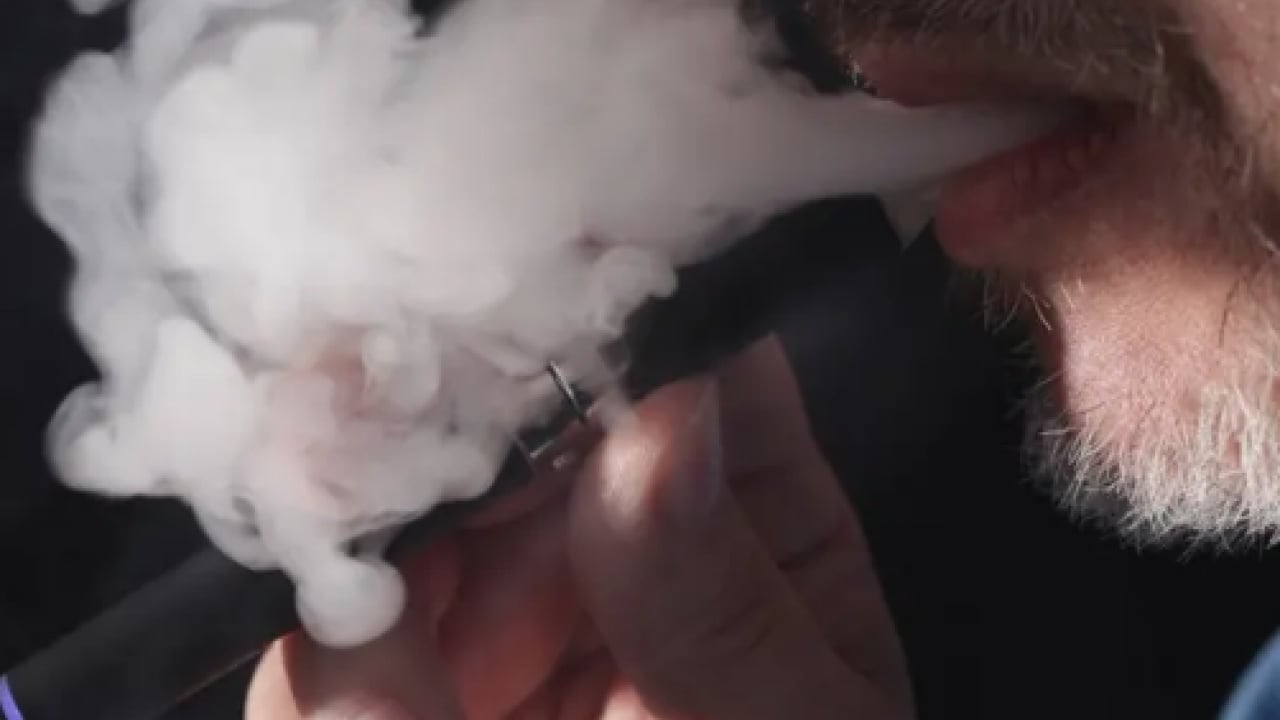 Foto - Sigaranın yalnızca içeni değil dedi ve... Artık bu çağrılara kulak verme zamanı olsa keşke... 