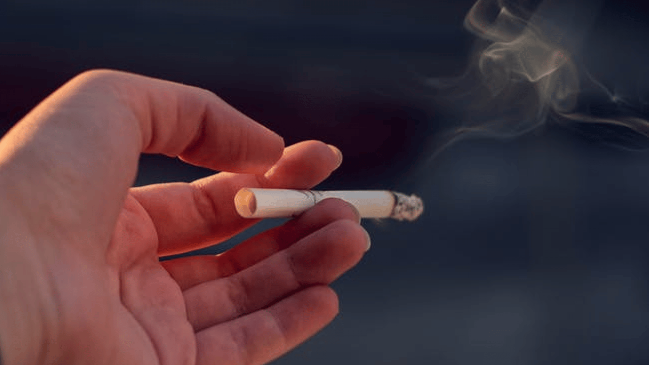 Foto - Sigaranın yalnızca içeni değil dedi ve... Artık bu çağrılara kulak verme zamanı olsa keşke... 