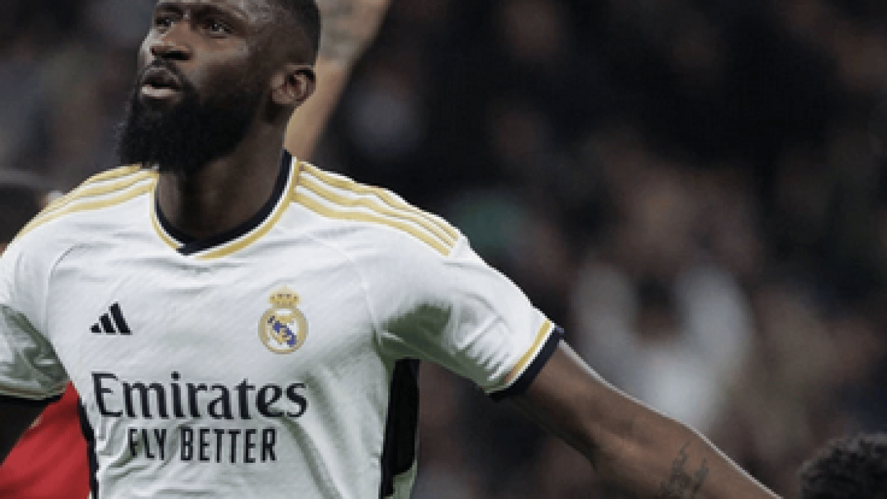 Şimdi de stoper mevkii için... Süper Lig devi Antonio Rüdiger ile ilk teması kurdu!