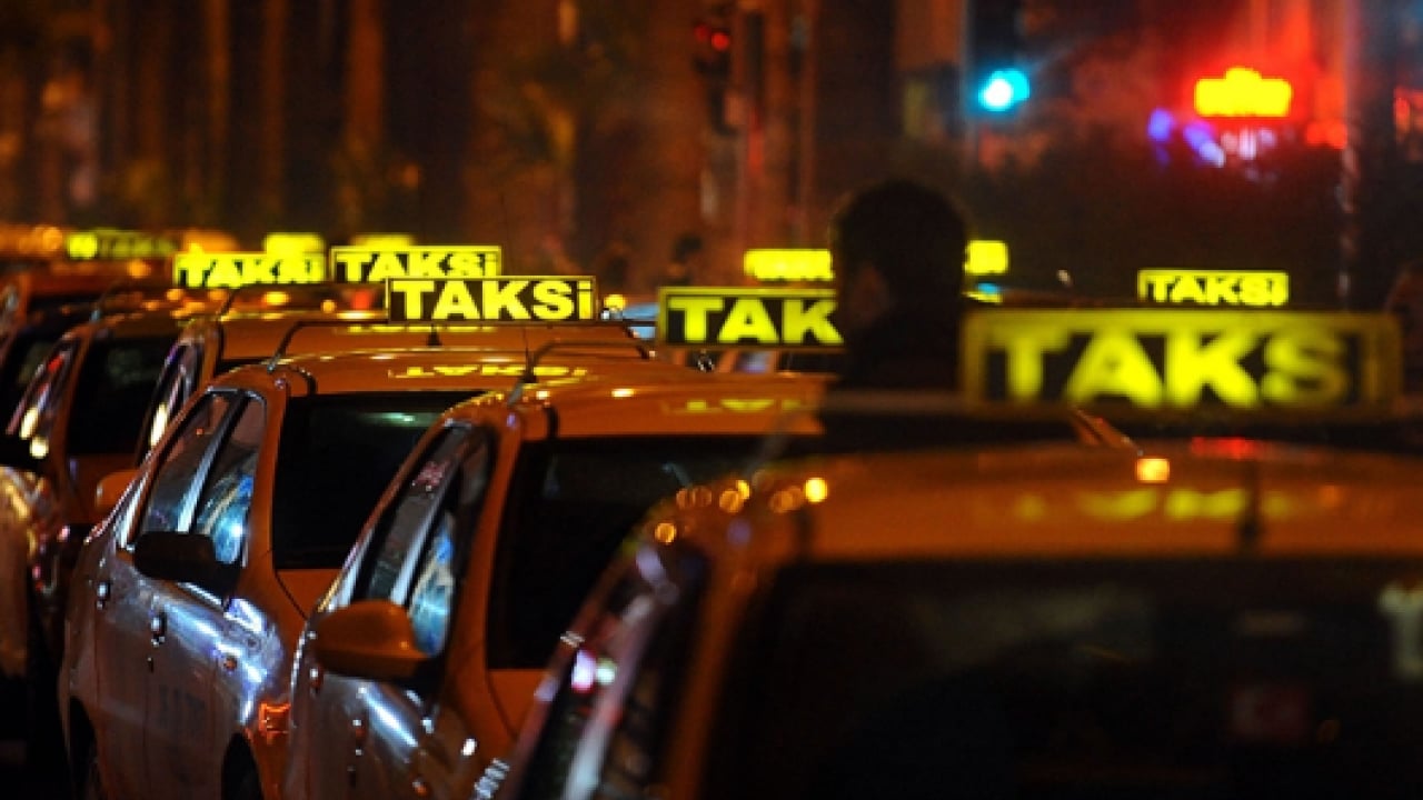 Foto - Şimdi de taksimetre açmayın görelim: Taksilerde yeni dönem başlıyor!