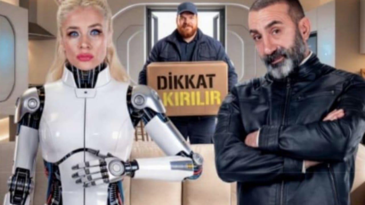 'Şimdi Telefonunuza Bir Kod Gelecek' Sahnede: Aşk, Teknoloji Ve İnsan Doğası Üzerine Sürükleyici Bir Komedi