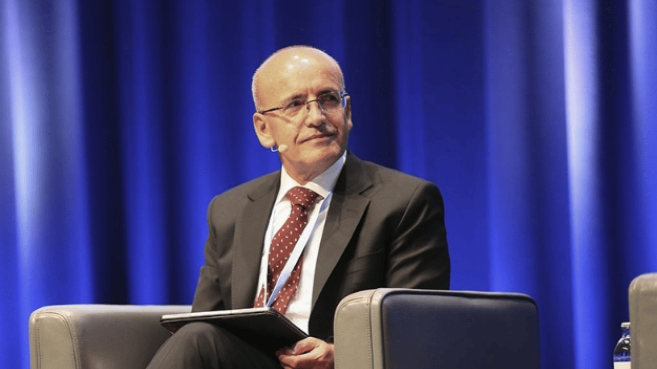 Foto - Şimşek’ten Net Mesaj: "Enflasyon Tek Haneye Düşecek, Türkiye Sürdürülebilir Büyümeye Dönüyor!"