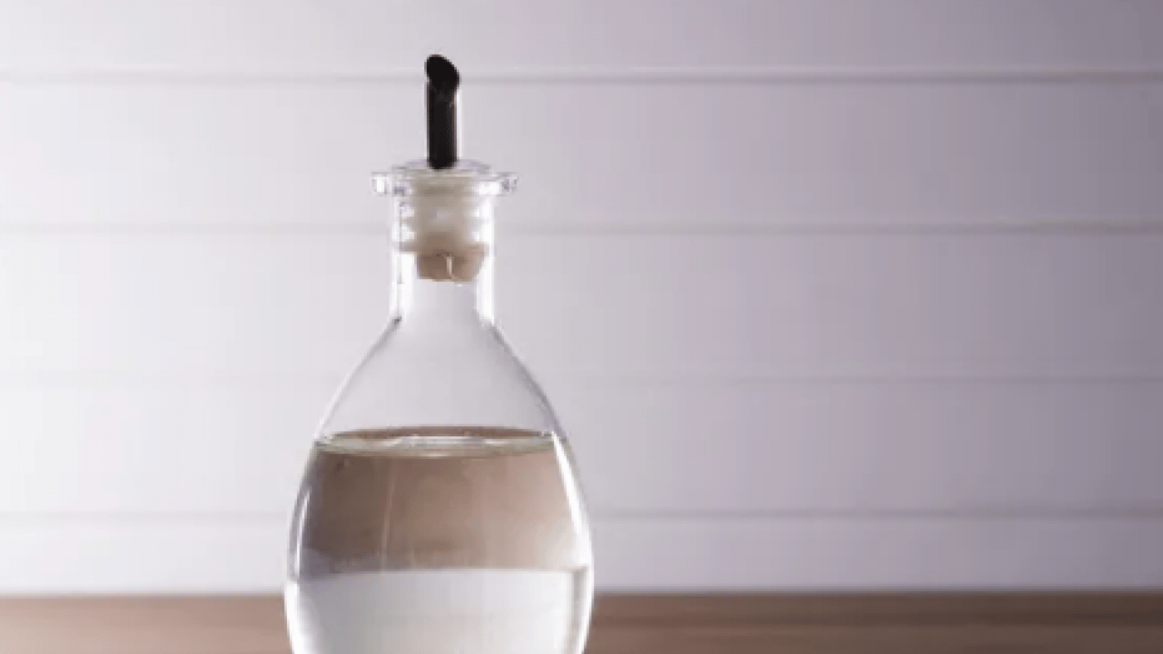 Foto - Sineklerin en korktuğu mutfak malzemesi! Çöp kutusuna serpin, rahat edin... 