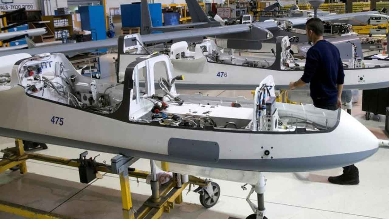 Foto - Sınıra sıfır noktasında İHA fabrikası açıyorlar: İHA yapıp Türkiye'nin üzerine salacaklar