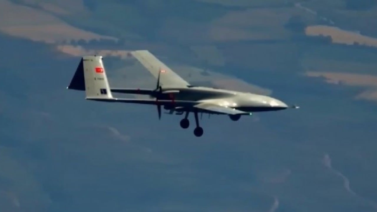 Foto - Sırbistan'ı ayağa kaldıracak karar: 'Türkiye'den Bayraktar TB2 SİHA alıyoruz' diyerek duyurdular