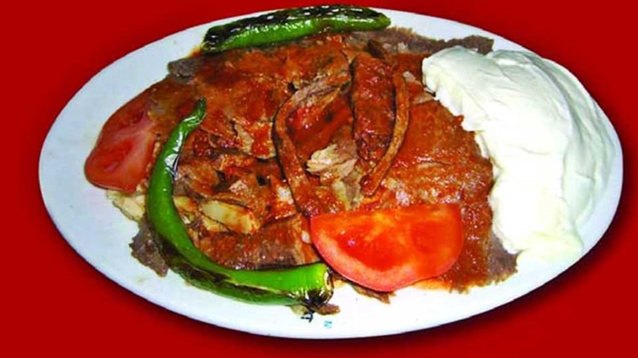 Foto - Sırrı sosunda saklı... Dünyaca ünlü 'Bursa Kebabı' turistlerin gözdesi oldu