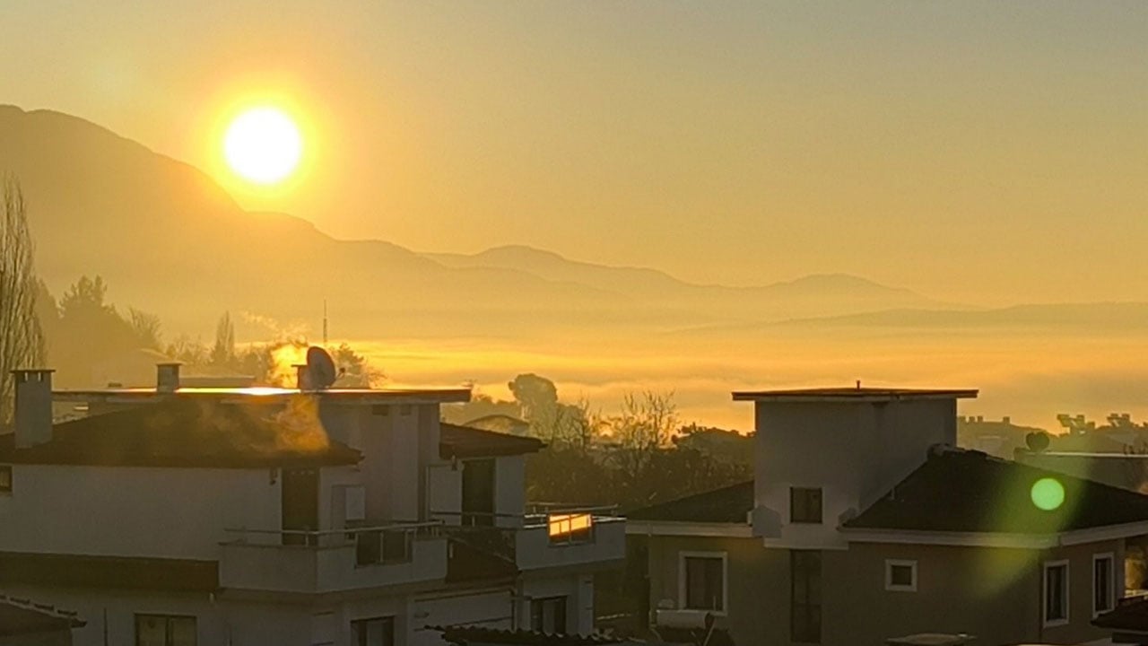 Foto - Sis her yeri kapladı! Dağ zirveleri adacık gibi kaldı